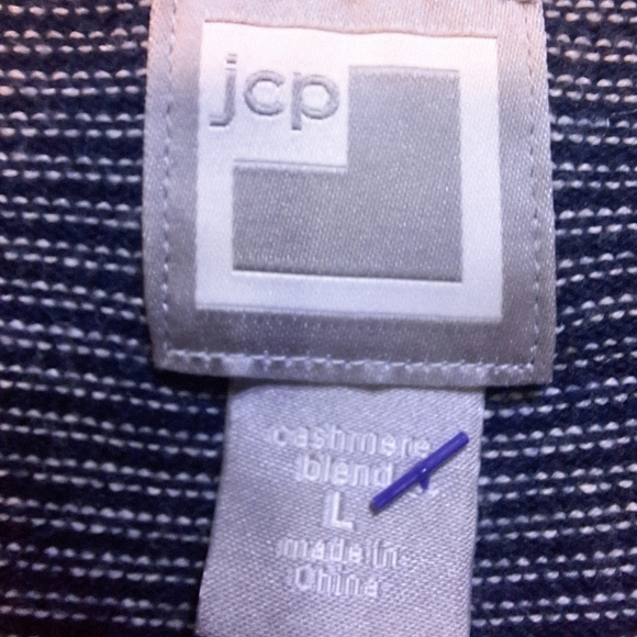 JCP Men's Navy Striped Cashmere Blend Sweater In A Size Large. EUC. - Picture 2 of 7